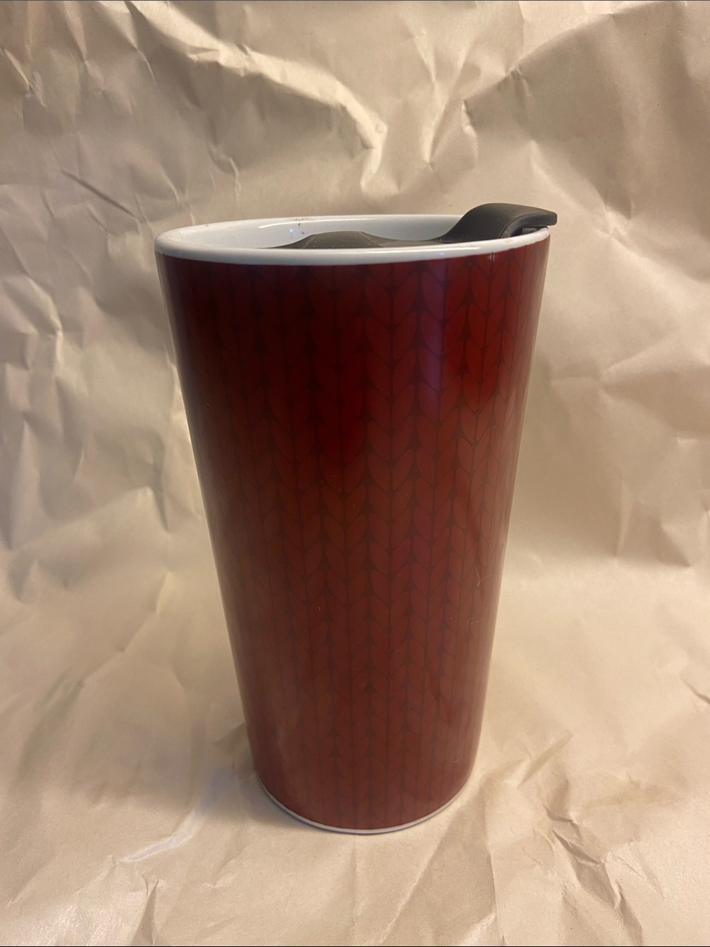 Red Ceramic Travel Tumbler with Splash-Proof Lid